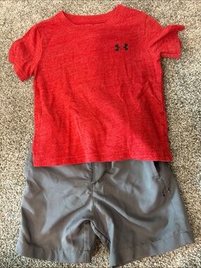 Under Armour Red Heather Tee with Gray Shorts